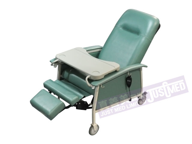 Wheeled Reclined High Back Chairs